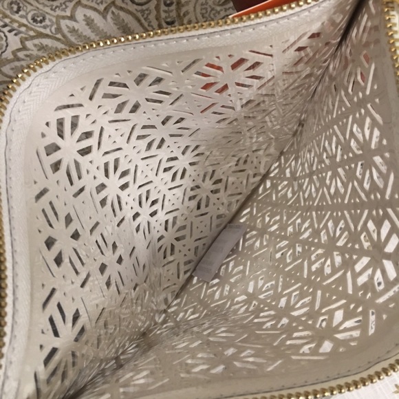 🎉HP🎉TORY BURCH WRISTLET/CLUTCH - Picture 4 of 6